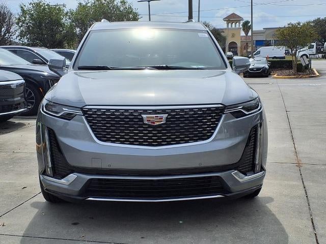 2025 Cadillac XT6 Luxury