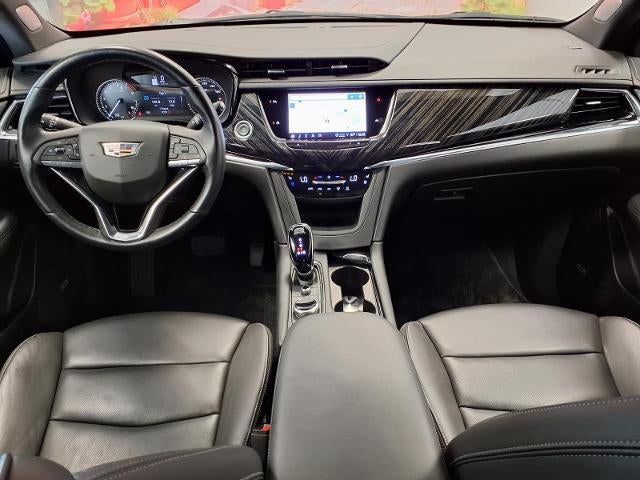 2025 Cadillac XT6 Premium Luxury