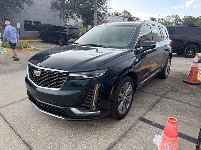 2025 Cadillac XT6 Premium Luxury