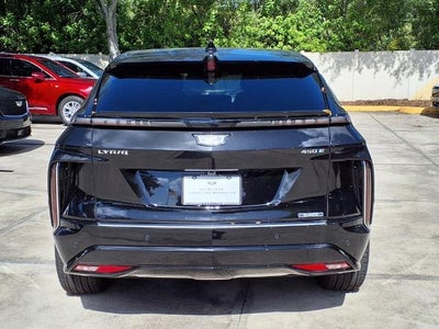 2025 Cadillac LYRIQ Luxury 1