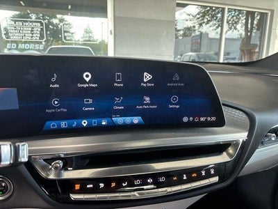2024 Cadillac LYRIQ Luxury 1