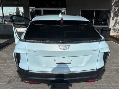 2024 Cadillac LYRIQ Luxury 1