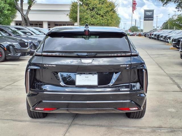 2025 Cadillac LYRIQ Luxury 2