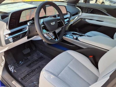 2025 Cadillac LYRIQ Sport 1