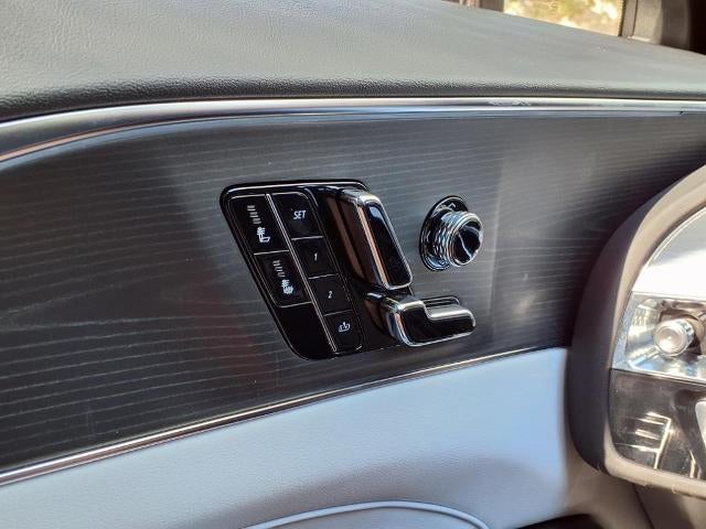 2025 Cadillac LYRIQ Sport 1