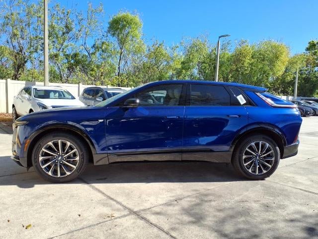 2025 Cadillac LYRIQ Sport 1