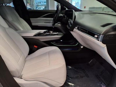 2024 Cadillac LYRIQ Sport 2