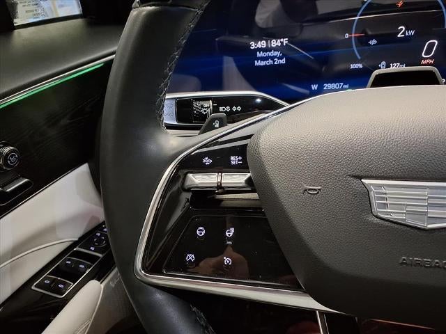 2024 Cadillac LYRIQ Sport 2