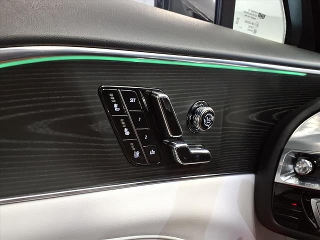 2024 Cadillac LYRIQ Sport 2