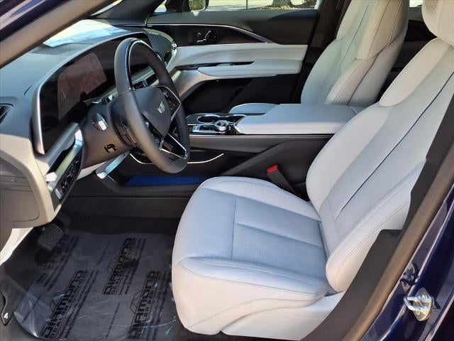 2026 Cadillac LYRIQ Premium Sport