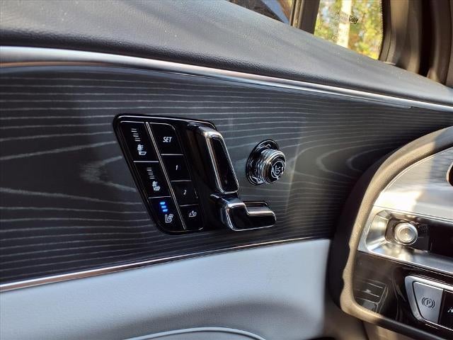 2026 Cadillac LYRIQ Premium Sport