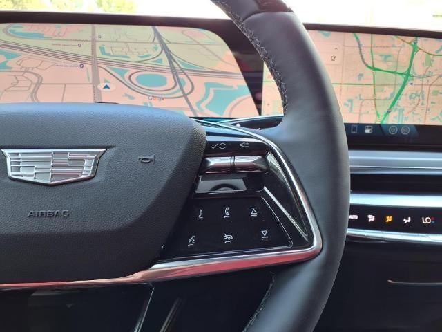 2025 Cadillac LYRIQ Sport 2