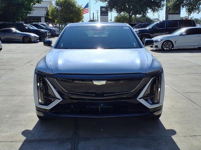 2027 Cadillac LYRIQ Premium Sport