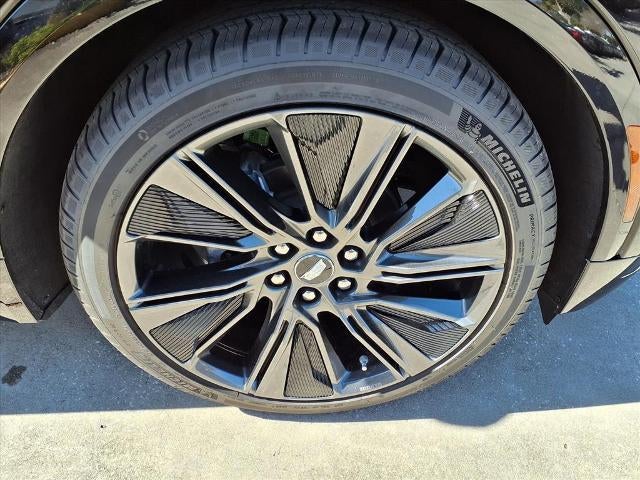 2026 Cadillac LYRIQ Signature Sport