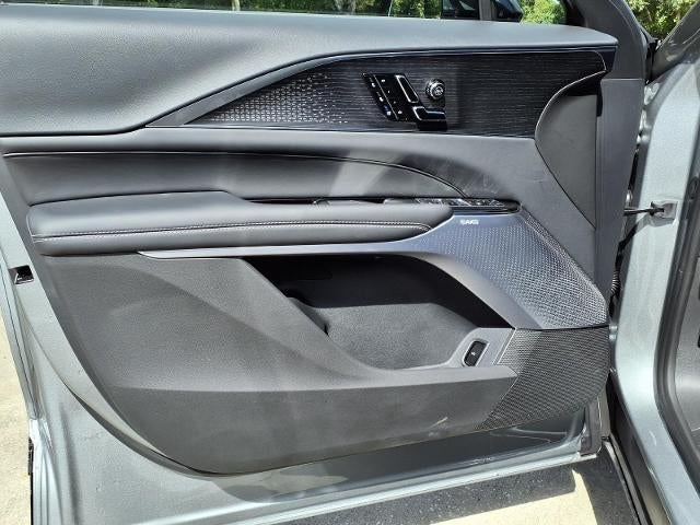 2027 Cadillac LYRIQ Signature Sport