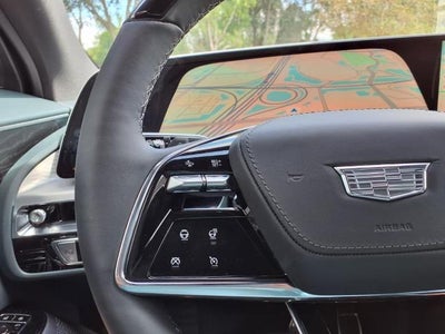 2025 Cadillac LYRIQ Sport 3