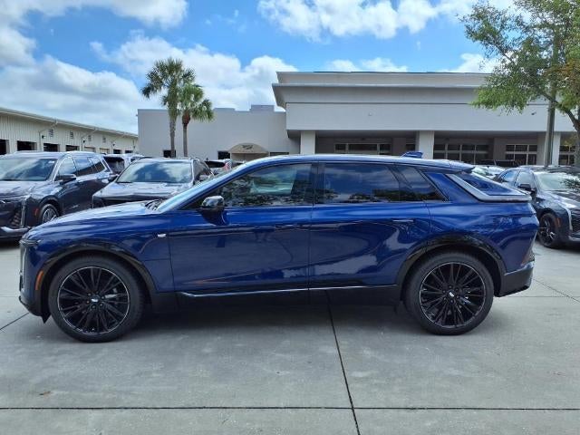 2025 Cadillac LYRIQ Sport 3