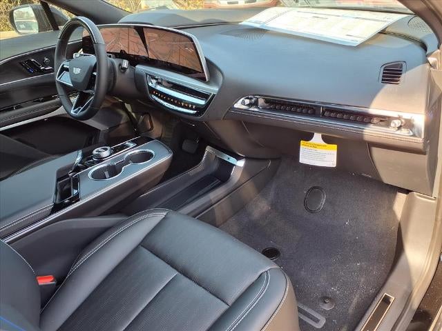 2026 Cadillac LYRIQ Signature Sport