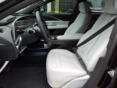 2026 Cadillac LYRIQ Signature Sport