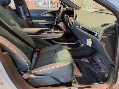 2025 Cadillac LYRIQ Sport 3