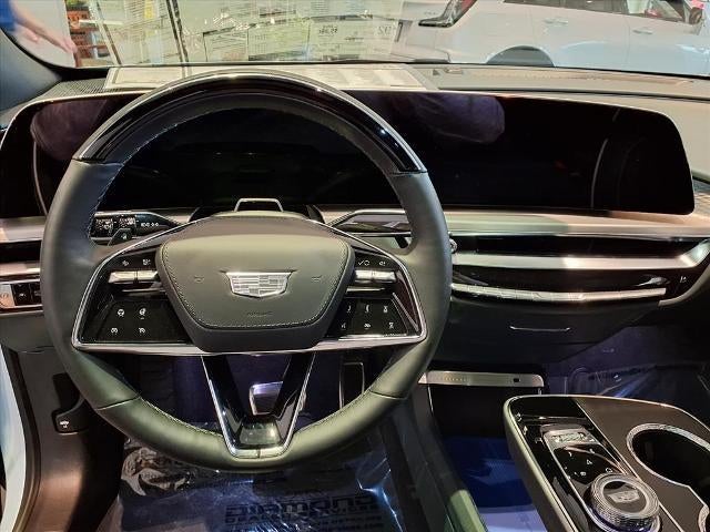 2025 Cadillac LYRIQ Sport 3