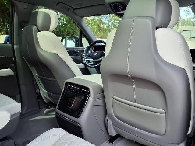 2026 Cadillac ESCALADE IQL Luxury