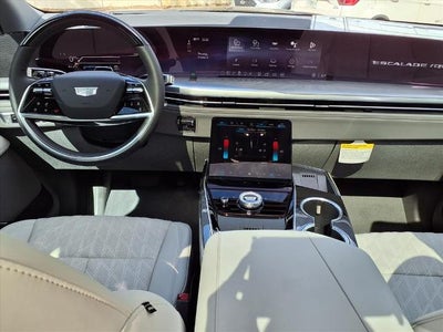 2026 Cadillac ESCALADE IQL Luxury