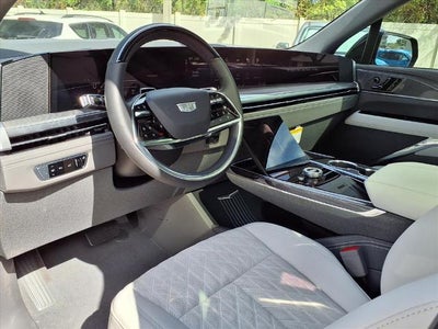 2026 Cadillac ESCALADE IQL Luxury