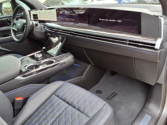 2026 Cadillac ESCALADE IQL Sport