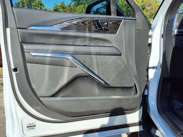 2026 Cadillac ESCALADE IQL Sport