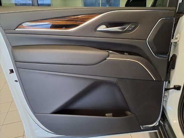 2024 Cadillac Escalade ESV Luxury