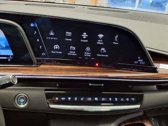 2024 Cadillac Escalade ESV Luxury