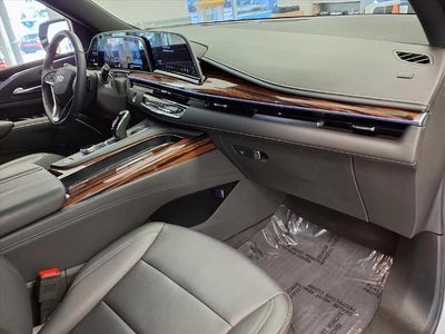 2024 Cadillac Escalade ESV Luxury