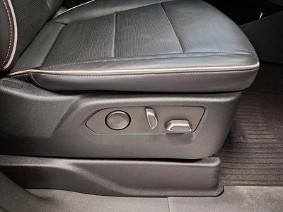 2022 Cadillac Escalade ESV Premium Luxury