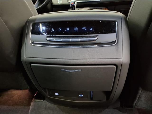 2022 Cadillac Escalade ESV Premium Luxury