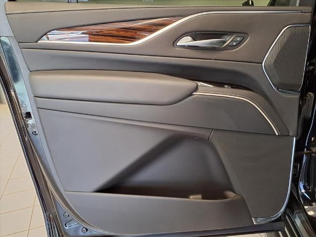 2022 Cadillac Escalade ESV Premium Luxury