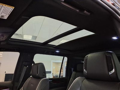 2022 Cadillac Escalade ESV Premium Luxury