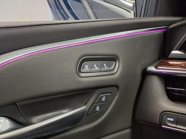 2022 Cadillac Escalade ESV Premium Luxury