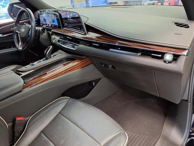 2022 Cadillac Escalade ESV Premium Luxury