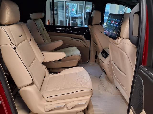 2024 Cadillac Escalade ESV Premium Luxury