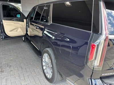 2024 Cadillac Escalade ESV Premium Luxury