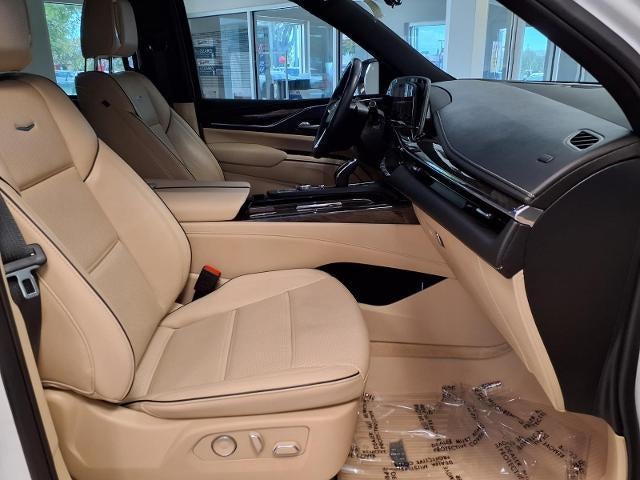 2024 Cadillac Escalade ESV Premium Luxury
