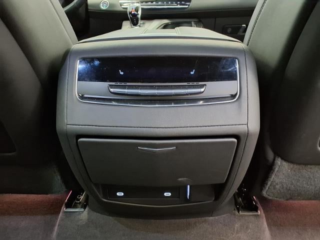 2024 Cadillac Escalade Sport