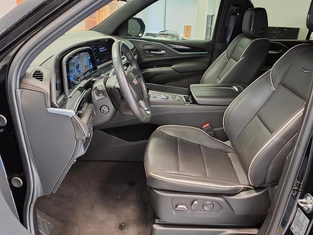 2024 Cadillac Escalade Sport
