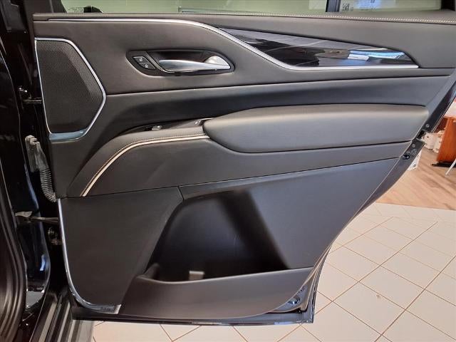 2023 Cadillac Escalade Sport