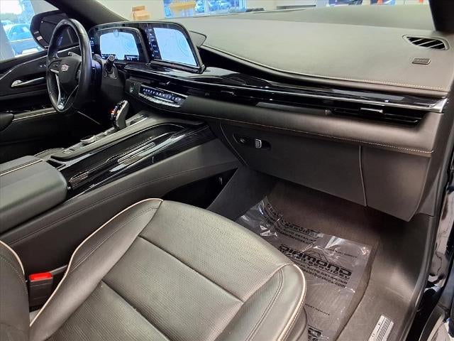 2023 Cadillac Escalade Sport