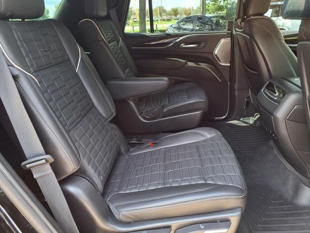 2023 Cadillac Escalade 4WD Sport Platinum