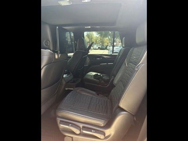 2023 Cadillac Escalade 4WD Sport Platinum