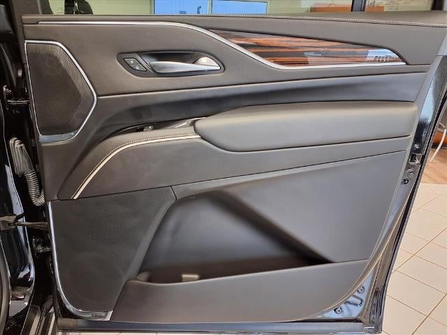 2023 Cadillac Escalade ESV Premium Luxury