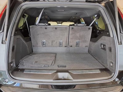 2023 Cadillac Escalade ESV Premium Luxury